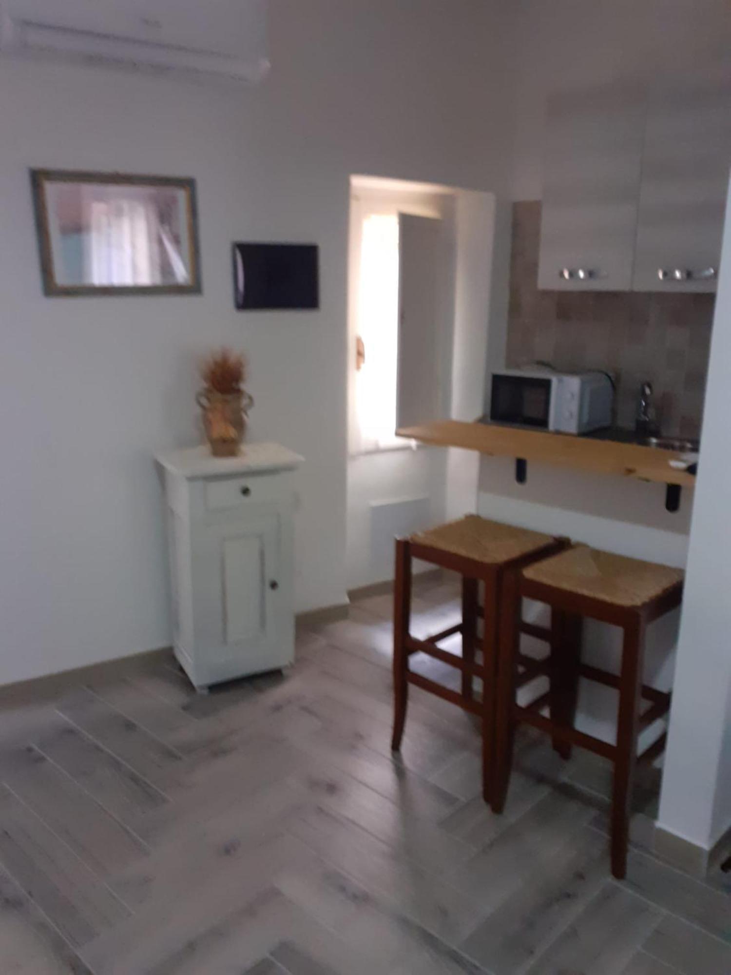 Casa Vacanze Su Sorighe. Bosa Exterior foto