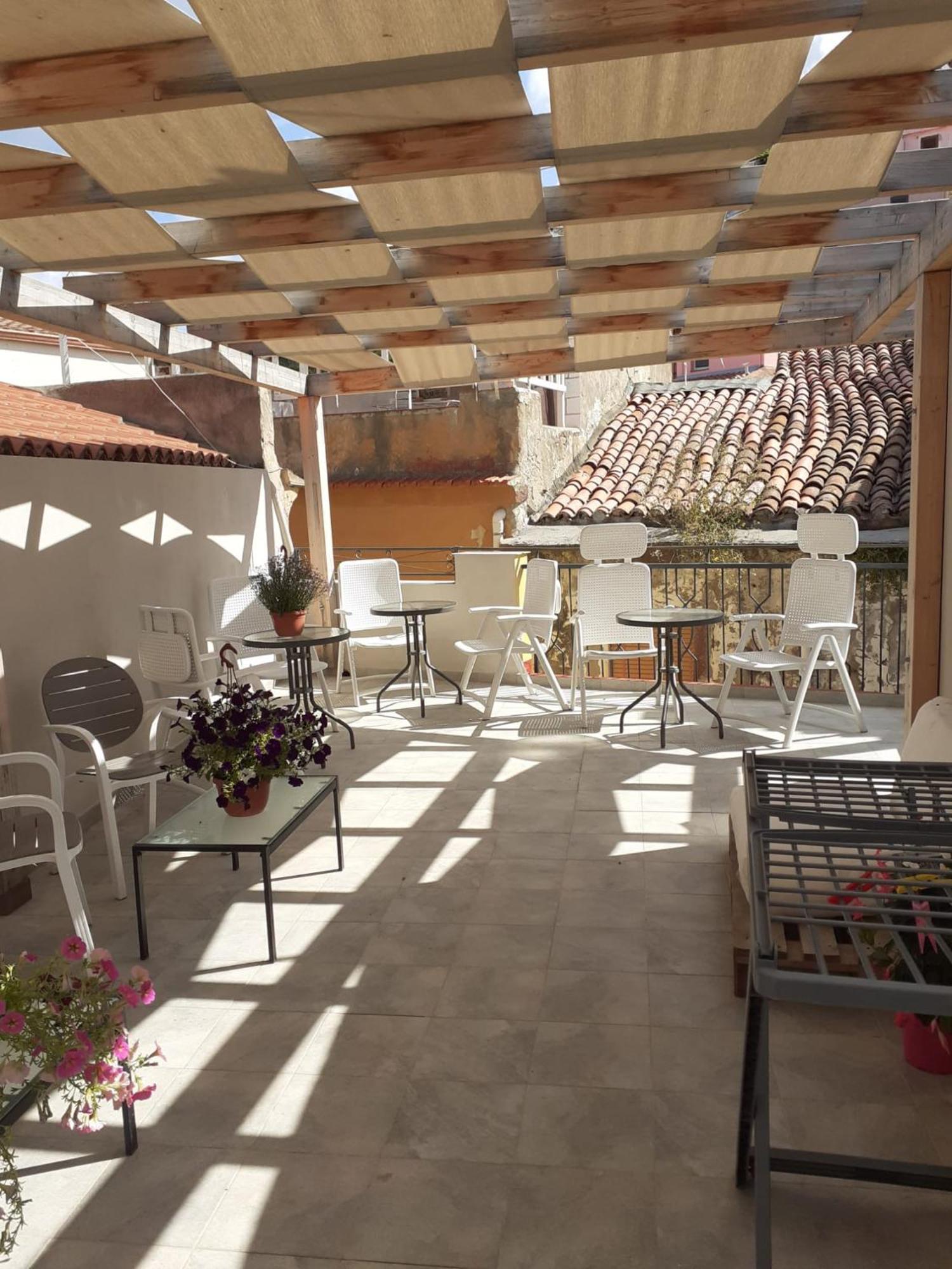 Casa Vacanze Su Sorighe. Bosa Exterior foto